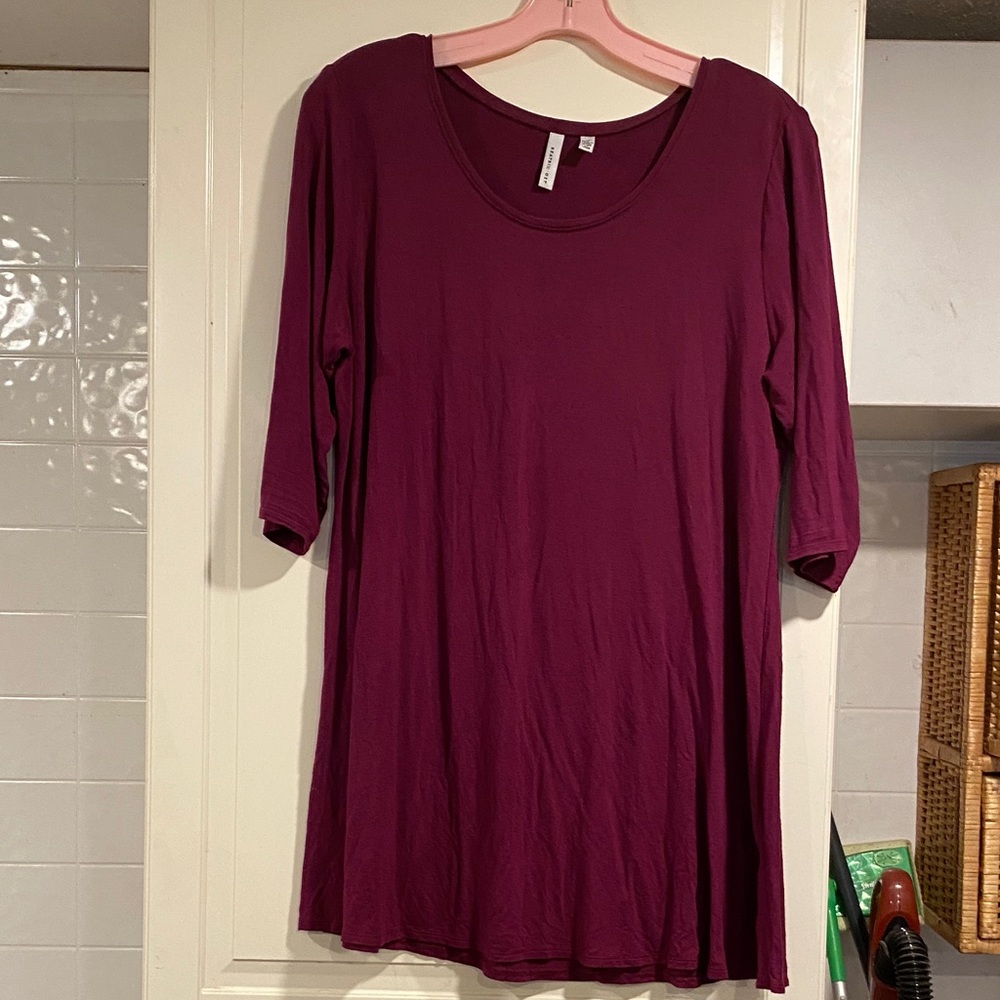 Beatrix Burgundy 3/4 Sleeve Tunic Top or mini dress size medium